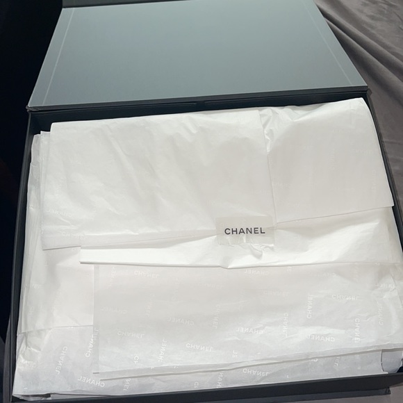 🦄🦄🦄Chanel 19 Large Tweed mixed metal🦄🦄🦄 - Picture 7 of 9